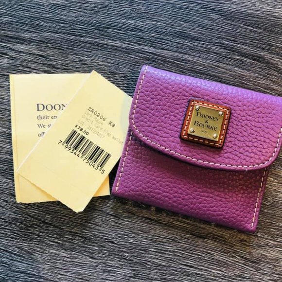 Dooney & Bourke Handbags - NWT Dooney & Bourke credit card flap wallet mauve